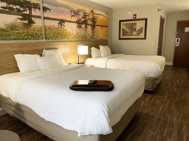 Imagen de la habitación del Hotel Days Inn & Suites By Wyndham Cabot. Foto 2