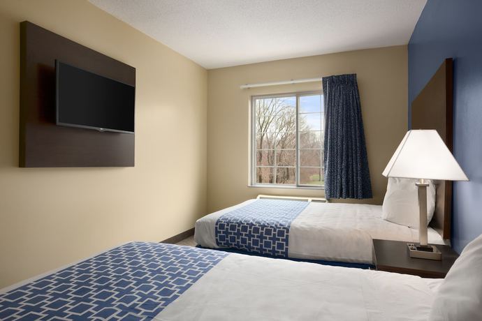 Imagen de la habitación del Hotel Days Inn & Suites By Wyndham Cherry Hill - Philade. Foto 6
