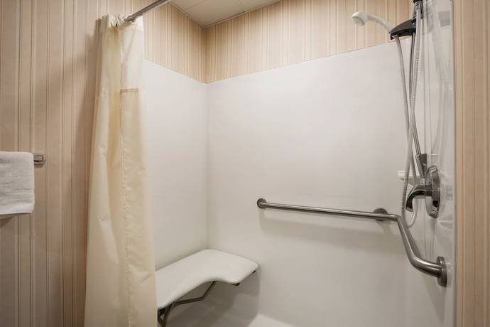 Imagen de la habitación del Hotel Days Inn & Suites By Wyndham Cherry Hill - Philade. Foto 13