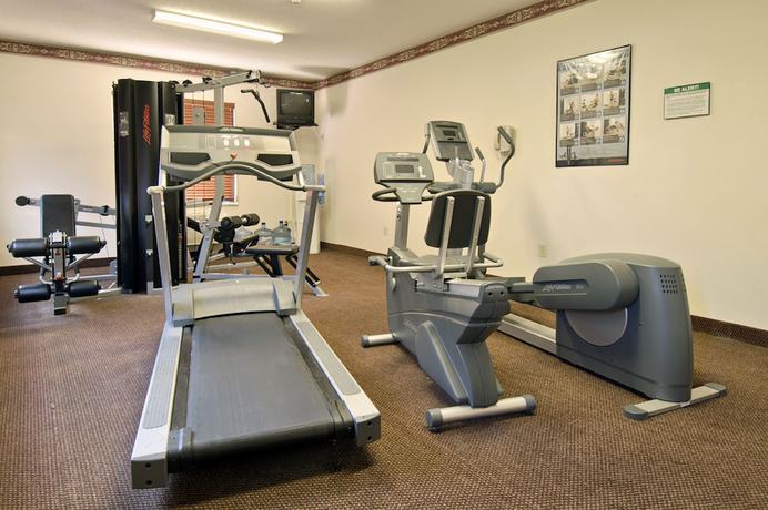 Imagen de los interiores del Hotel Days Inn & Suites By Wyndham Cherry Hill - Philade. Foto 17