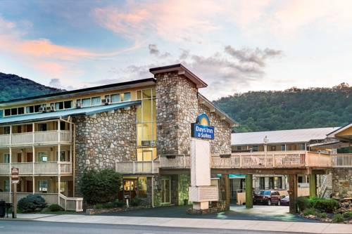 Imagen de la habitación del Hotel Days Inn & Suites By Wyndham Downtown Gatlinburg Parkway. Foto 2