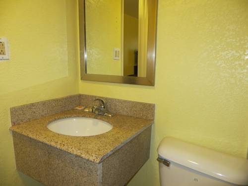 Imagen de la habitación del Hotel Days Inn & Suites By Wyndham Downtown Gatlinburg Parkway. Foto 5