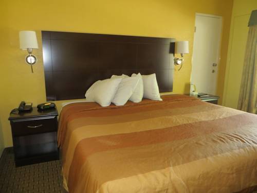 Imagen de la habitación del Hotel Days Inn & Suites By Wyndham Downtown Gatlinburg Parkway. Foto 12