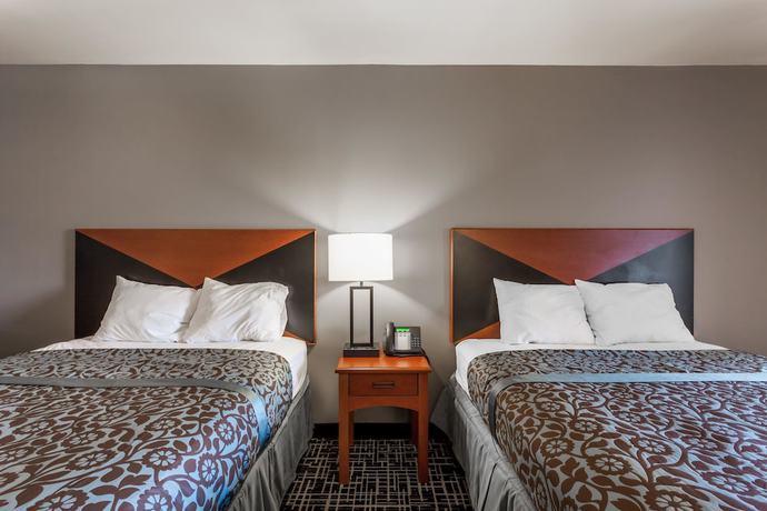 Imagen de la habitación del Hotel Days Inn & Suites By Wyndham Lancaster Amish Count. Foto 13