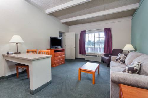 Imagen de la habitación del Hotel Days Inn & Suites By Wyndham Lexington. Foto 16