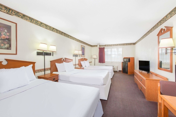 Imagen de la habitación del Hotel Days Inn & Suites By Wyndham Marshall. Foto 13