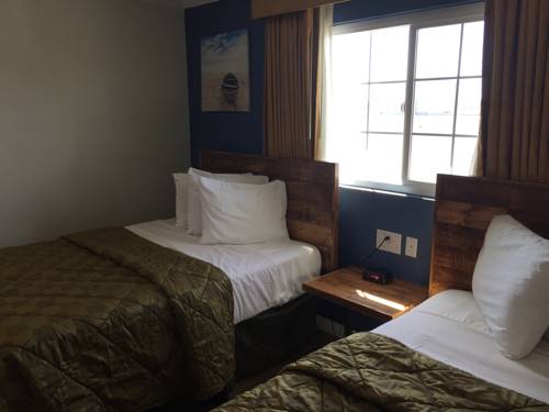 Imagen de la habitación del Hotel Days Inn & Suites By Wyndham San Diego Sdsu. Foto 5