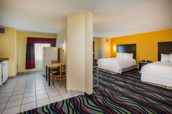 Imagen de la habitación del Hotel Days Inn & Suites by Wyndham Augusta Near Fort Gordon. Foto 18