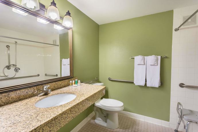 Imagen de la habitación del Hotel Days Inn & Suites by Wyndham Mesa Near Phoenix. Foto 10