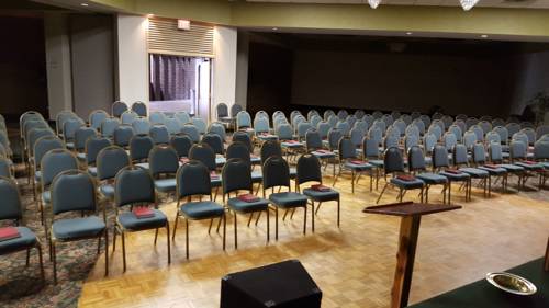 Imagen general del Hotel Days Inn and Conf Center By Wyndham Southern Pines Pinehurst. Foto 2