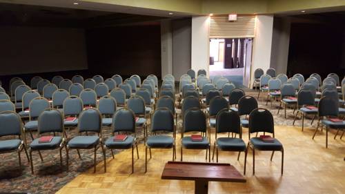 Imagen general del Hotel Days Inn and Conf Center By Wyndham Southern Pines Pinehurst. Foto 4