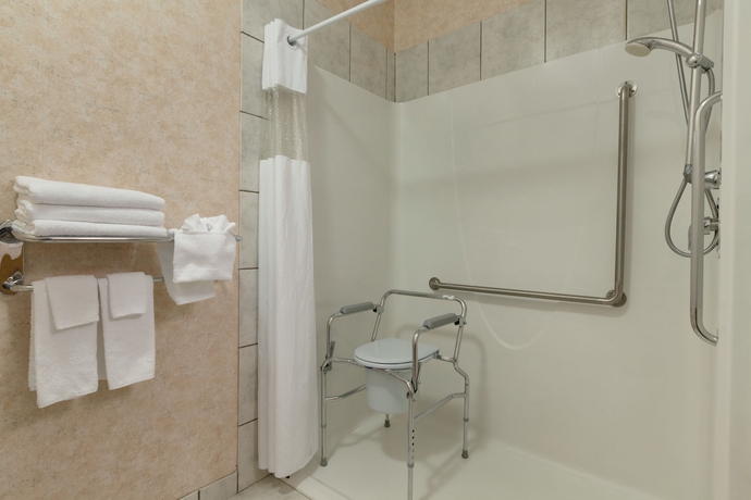 Imagen de la habitación del Hotel Days Inn and Conference Centre By Wyndham Penticton. Foto 4