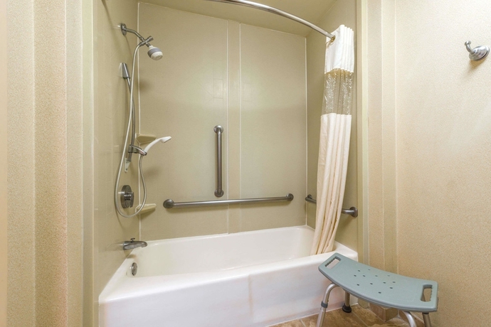 Imagen de la habitación del Hotel Days Inn and Suites By Wyndham Albuquerque North. Foto 16