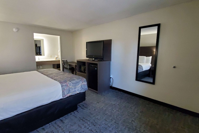 Imagen de la habitación del Hotel Days Inn and Suites By Wyndham Charleston Airport West. Foto 4
