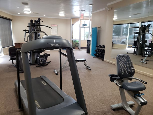 Imagen de los interiores del Hotel Days Inn and Suites By Wyndham Clovis. Foto 13