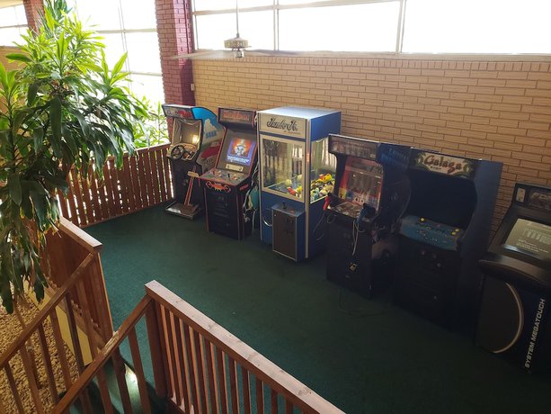 Imagen de los interiores del Hotel Days Inn and Suites By Wyndham Clovis. Foto 14