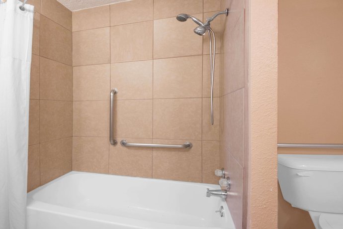 Imagen de la habitación del Hotel Days Inn and Suites By Wyndham Clovis. Foto 9