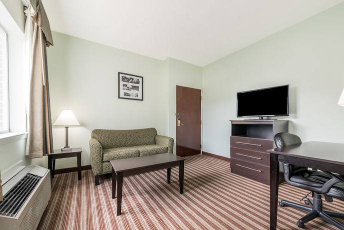 Imagen de la habitación del Hotel Days Inn and Suites By Wyndham Dallas. Foto 10