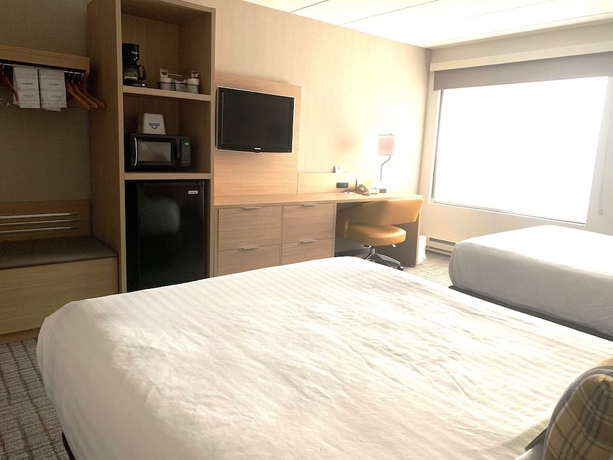 Imagen de la habitación del Hotel Days Inn and Suites By Wyndham Duluth By The Mall. Foto 2
