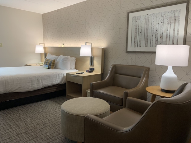 Imagen de la habitación del Hotel Days Inn and Suites By Wyndham Duluth By The Mall. Foto 5