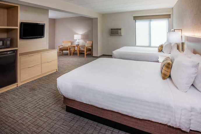 Imagen de la habitación del Hotel Days Inn and Suites By Wyndham Duluth By The Mall. Foto 6