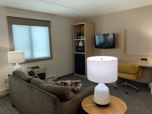 Imagen de la habitación del Hotel Days Inn and Suites By Wyndham Duluth By The Mall. Foto 15