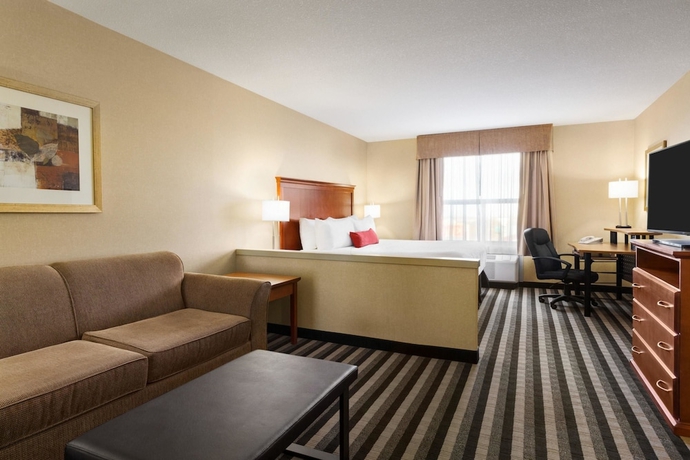 Imagen de la habitación del Hotel Days Inn and Suites By Wyndham Edmonton Airport. Foto 9