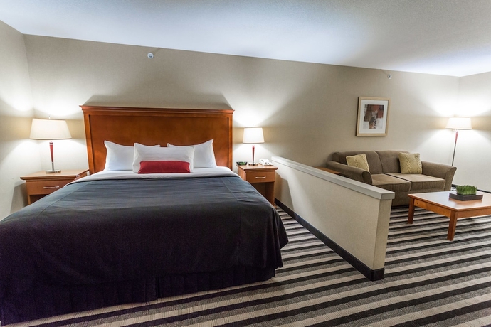 Imagen de la habitación del Hotel Days Inn and Suites By Wyndham Edmonton Airport. Foto 12