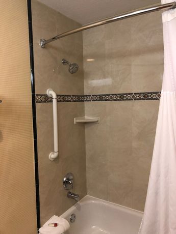 Imagen de la habitación del Hotel Days Inn and Suites By Wyndham Fort Pierce I-95. Foto 8