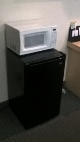 Imagen de la habitación del Hotel Days Inn and Suites By Wyndham Hutchinson. Foto 7