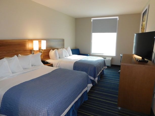 Imagen de la habitación del Hotel Days Inn and Suites By Wyndham Kearney. Foto 3