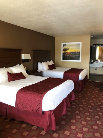 Imagen de la habitación del Hotel Days Inn and Suites By Wyndham Logan. Foto 9