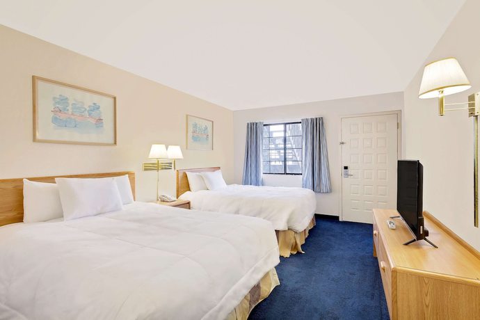 Imagen de la habitación del Hotel Days Inn and Suites By Wyndham Needles. Foto 10