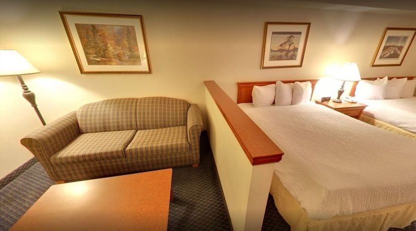 Imagen de la habitación del Hotel Days Inn and Suites By Wyndham Niagara Falls Centre St. By The Falls. Foto 16