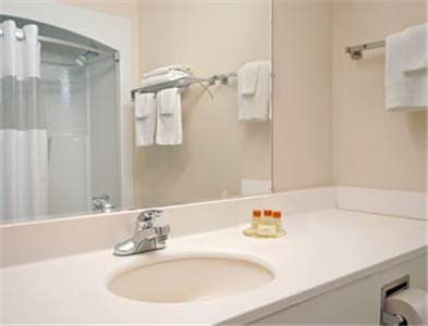 Imagen de la habitación del Hotel Days Inn and Suites By Wyndham Of Morris. Foto 15