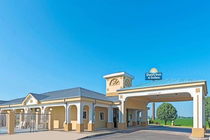 Imagen general del Hotel Days Inn and Suites By Wyndham Osceola Ar. Foto 1