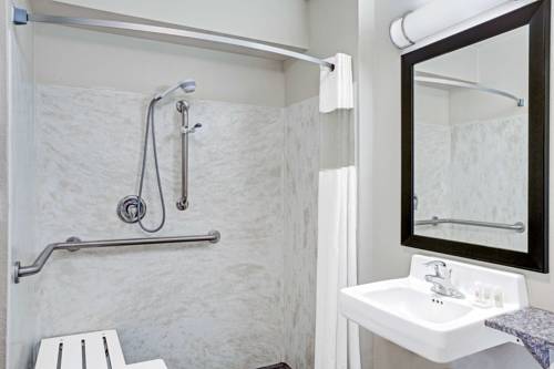 Imagen de la habitación del Hotel Days Inn and Suites By Wyndham Page Lake Powell. Foto 6