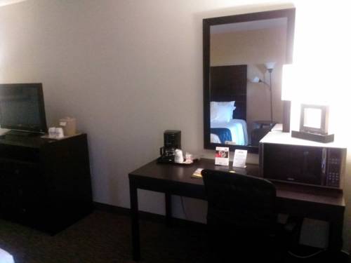 Imagen de la habitación del Hotel Days Inn and Suites By Wyndham Page Lake Powell. Foto 12