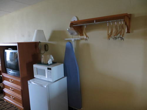 Imagen de la habitación del Hotel Days Inn and Suites By Wyndham Pigeon Forge. Foto 3