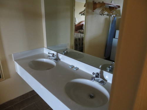 Imagen de la habitación del Hotel Days Inn and Suites By Wyndham Pigeon Forge. Foto 16