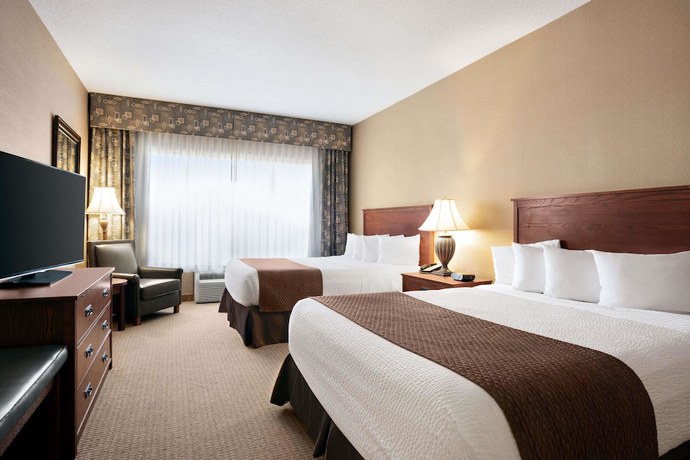 Imagen de la habitación del Hotel Days Inn and Suites By Wyndham Strathmore. Foto 13