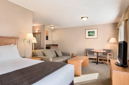 Imagen de la habitación del Hotel Days Inn and Suites By Wyndham Thunder Bay. Foto 6