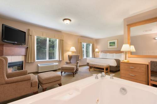 Imagen de la habitación del Hotel Days Inn and Suites By Wyndham Thunder Bay. Foto 7