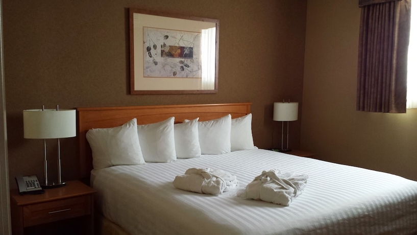 Imagen de la habitación del Hotel Days Inn and Suites By Wyndham West Edmonton. Foto 5