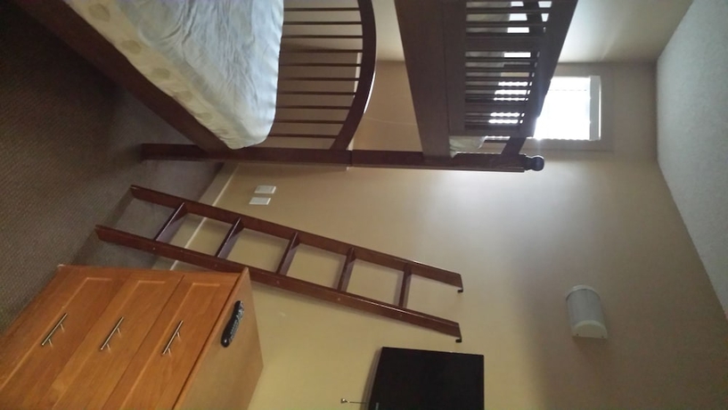 Imagen de la habitación del Hotel Days Inn and Suites By Wyndham West Edmonton. Foto 12