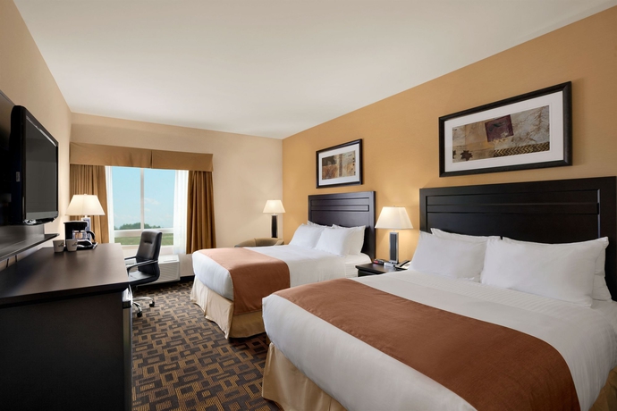 Imagen de la habitación del Hotel Days Inn and Suites By Wyndham Winnipeg Airport Manitoba. Foto 6