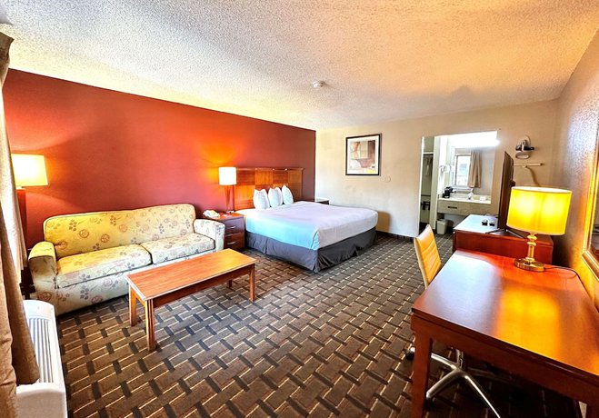 Imagen de la habitación del Hotel Days Inn and Suites by Wyndham Bossier City/Casino Area. Foto 12