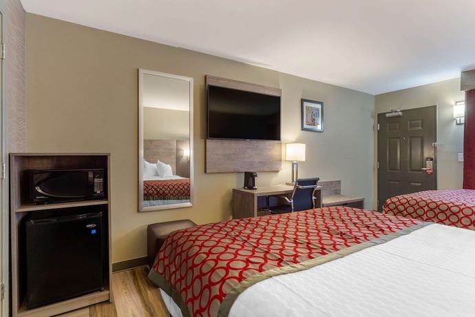 Imagen de la habitación del Hotel Days Inn and Suites by Wyndham Bowling Green. Foto 2