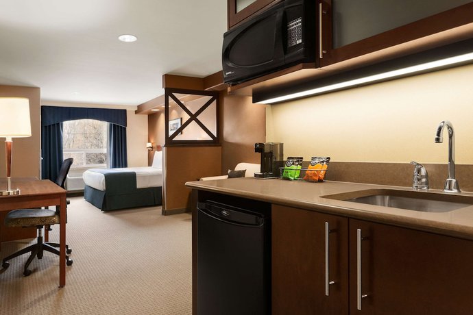 Imagen de la habitación del Hotel Days Inn and Suites by Wyndham Brandon. Foto 7
