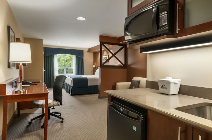 Imagen de la habitación del Hotel Days Inn and Suites by Wyndham Brandon. Foto 10